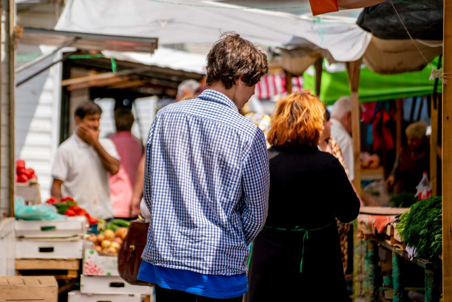  Markets, Art & Local Colour